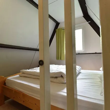 Tiny House 151 بيت للعطل دربي