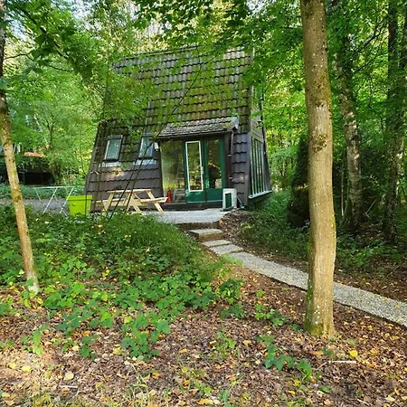 Tiny House 151 بيت للعطل دربي